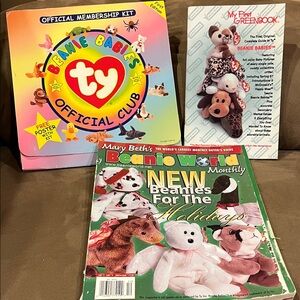 Ty Beanie Babies Official Club Set with bonus First Greenbook and Beanie World